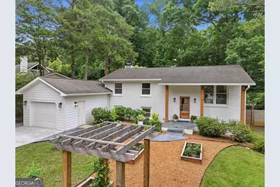 2003 Commodore Lane, Chamblee, GA 30341 - Photo 1