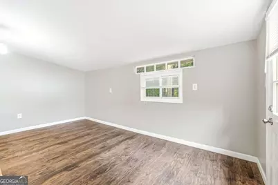1386 Etheridge Drive, Auburn, GA 30011 - Photo 9