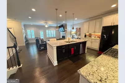 9015 Woodland Trail #8, Alpharetta, GA 30009 - Photo 5