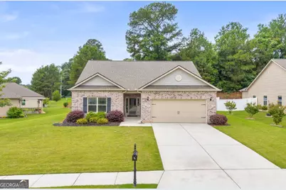 817 Hidden Hollow Circle, Commerce, GA 30529 - Photo 1