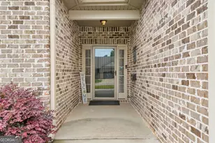 817 Hidden Hollow Cir, Commerce, GA 30529 - Photo 5