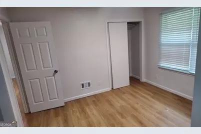 2181 Meadowlane Drive SW, Atlanta, GA 30311 - Photo 11
