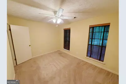 1156 Forest Glen Court NW, Acworth, GA 30102 - Photo 9