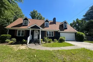 6295 Phillips Pl, Lithonia, GA 30058 - Photo 3