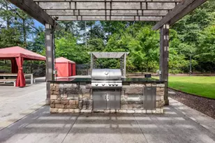 795 Hammond Dr, Atlanta, GA 30328 - Photo 29
