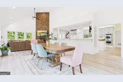 10 Quarry Lake Court, Atlanta, GA 30342 - Photo 27
