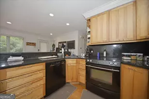 546 Allen Rd NE, Atlanta, GA 30324 - Photo 13