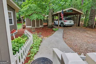 5637 Murray Cove Rd, Tiger, GA 30576 - Photo 3