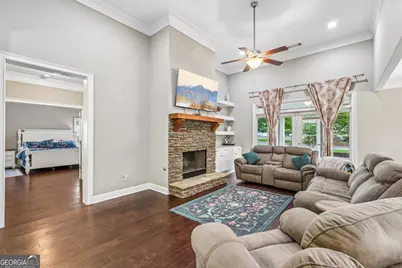 14 Vanderbilt Pointe Way, Newnan, GA 30265 - Photo 7