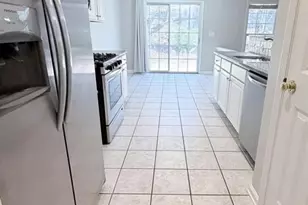 2523 Alvecot Circle, Atlanta, GA 30339 - Photo 5