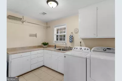 525 Levi Barnes Road, Jackson, GA 30233 - Photo 15