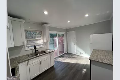 827 Marstevan Drive NE, Atlanta, GA 30306 - Photo 3