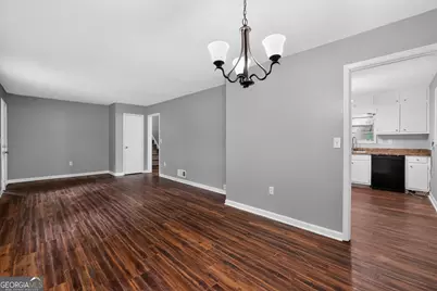 513 Martindale Court, Stone Mountain, GA 30088 - Photo 13