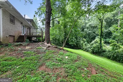 513 Martindale Court, Stone Mountain, GA 30088 - Photo 5