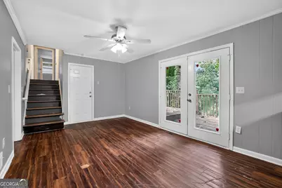 513 Martindale Court, Stone Mountain, GA 30088 - Photo 19