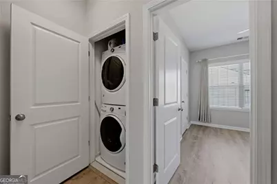 633 Broadview Place, Atlanta, GA 30324 - Photo 17