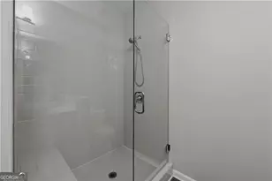 633 Broadview Pl, Atlanta, GA 30324 - Photo 21