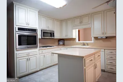 125 Emerald Drive, McDonough, GA 30253 - Photo 15