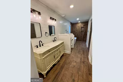 405 N Broughton Street, Ailey, GA 30410 - Photo 19