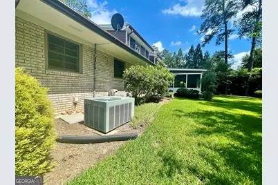 377 Old Club Road S, Macon, GA 31210 - Photo 13