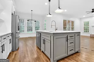 300 Tarragon Dr, Fayetteville, GA 30215 - Photo 17