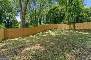 1576 Elixir Ave SW, Atlanta, GA 30314 - Photo 17
