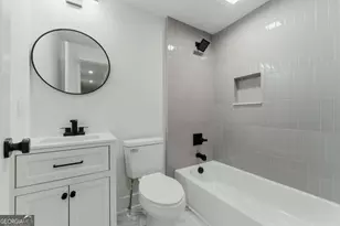 1576 Elixir Ave SW, Atlanta, GA 30314 - Photo 13