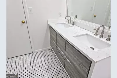 2620 Logan Way, Lawrenceville, GA 30043 - Photo 19