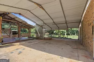 2845 Hunters Creek Rd, Carnesville, GA 30521 - Photo 23