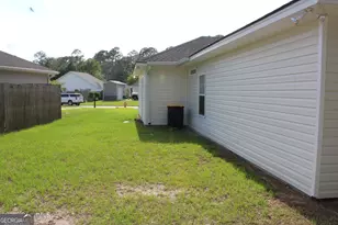 282 Bridgewater Ln, Darien, GA 31305 - Photo 25
