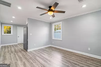 1718 Lisbon Drive SW, Atlanta, GA 30310 - Photo 3