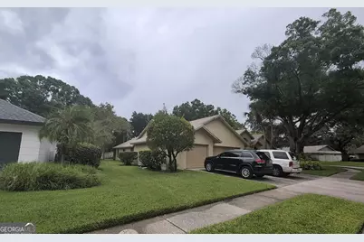 13712 Halliford Drive, Tampa, FL 33624 - Photo 3