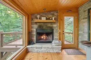 329 Laurel Ridge Dr, Blue Ridge, GA 30513 - Photo 29