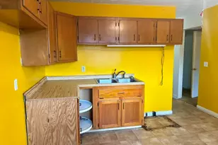 1004 Chestnut St, Lafayette, GA 30728 - Photo 5