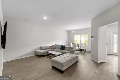 6907 Rogers Point, Lithonia, GA 30058 - Photo 7