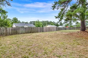 189 W Kenny Dr, Hinesville, GA 31313 - Photo 39