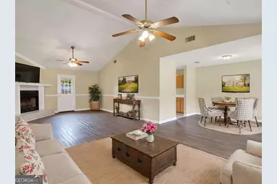 189 W Kenny Drive, Hinesville, GA 31313 - Photo 7
