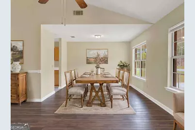 189 W Kenny Drive, Hinesville, GA 31313 - Photo 17