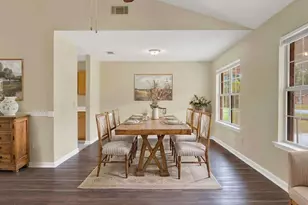 189 W Kenny Dr, Hinesville, GA 31313 - Photo 17
