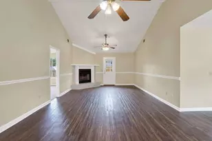 189 W Kenny Dr, Hinesville, GA 31313 - Photo 11