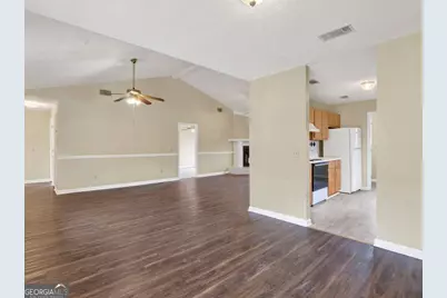 189 W Kenny Drive, Hinesville, GA 31313 - Photo 15