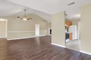 189 W Kenny Dr, Hinesville, GA 31313 - Photo 15