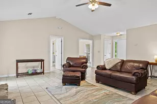 60 London Ln, Sharpsburg, GA 30277 - Photo 13