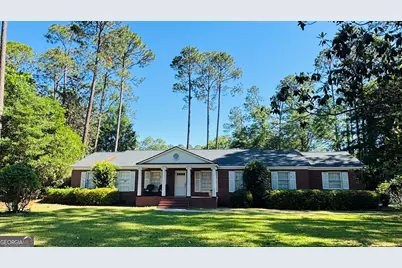 118 Woodlawn Drive, Statesboro, GA 30458 - Photo 1