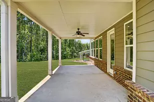2537 Parkside Wy, Gainesville, GA 30507 - Photo 3