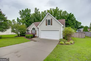 387 Joshua Way, Hoschton, GA 30548 - Photo 5