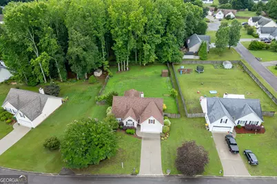 387 Joshua Way, Hoschton, GA 30548 - Photo 1