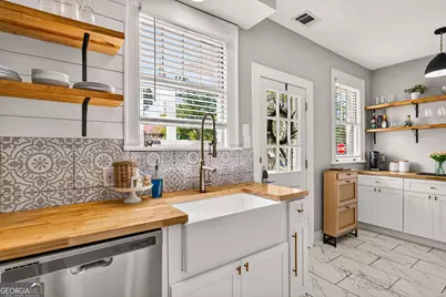 301 E 51st, Savannah, GA 31405 - Photo 25