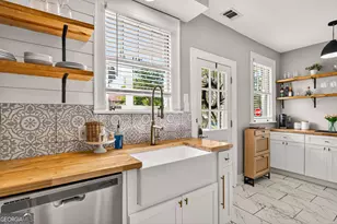 301 E 51st St, Savannah, GA 31405 - Photo 25