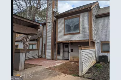 95 Willowick Drive, Lithonia, GA 30038 - Photo 1